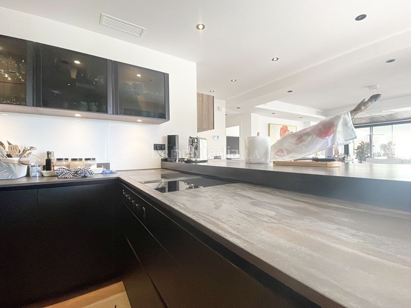 Foto ea5c0df6-f22c-41e7-9794-bce382aed507. Casa amb aparcament piscina a El Rosario - Ricmar Marbella