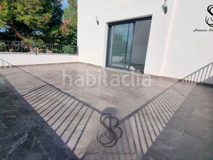 Foto a82cbc6d-732b-4106-b052-6f769cb48130. Xalet amb calefacció aparcament piscina a Los Girasoles Sant Vicent del Raspeig