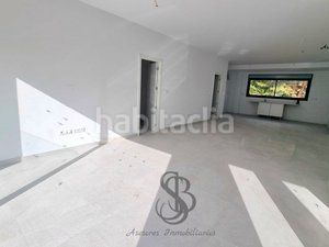 Foto b190099b-381a-4ba7-9569-203f2bc5bb7f. Xalet amb calefacció aparcament piscina a Los Girasoles Sant Vicent del Raspeig