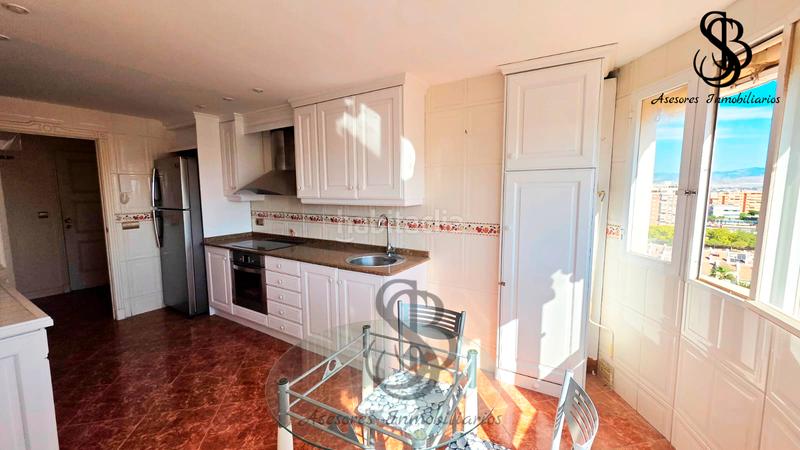 Foto 2cad9b96-b59c-4478-98b1-5407b5ec82a0. Piso pisazo en esquina vistas al mar en Cabo de las Huertas Alicante