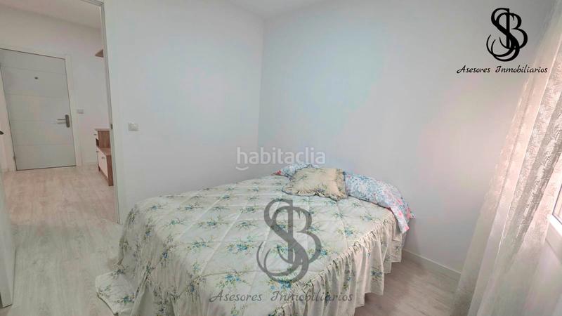 Foto c5635a9f-f271-47f1-84e1-fbd03974685c. Piso 2a linea de playa en Campello Playa Campello (el)