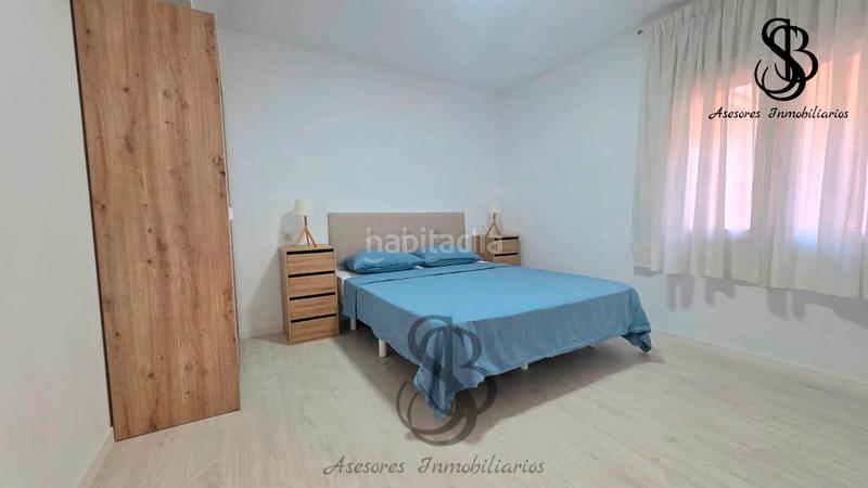 Foto e543d168-e941-44d8-9590-b2bb0bf016a5. Piso 2a linea de playa en Campello Playa Campello (el)