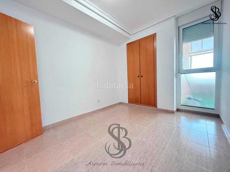 Foto 3fe1c799-858d-43fb-a27e-89838dafa479. Flat with heating pool in Playa Muchavista Campello (el)