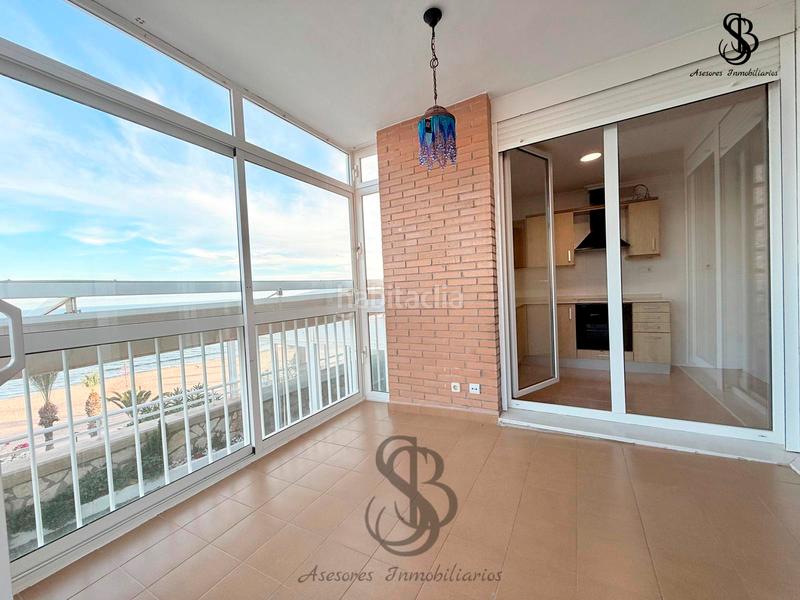 Foto 8dc104f5-9b5c-4dca-8ecb-1f5b8802447a. Flat with heating pool in Playa Muchavista Campello (el)