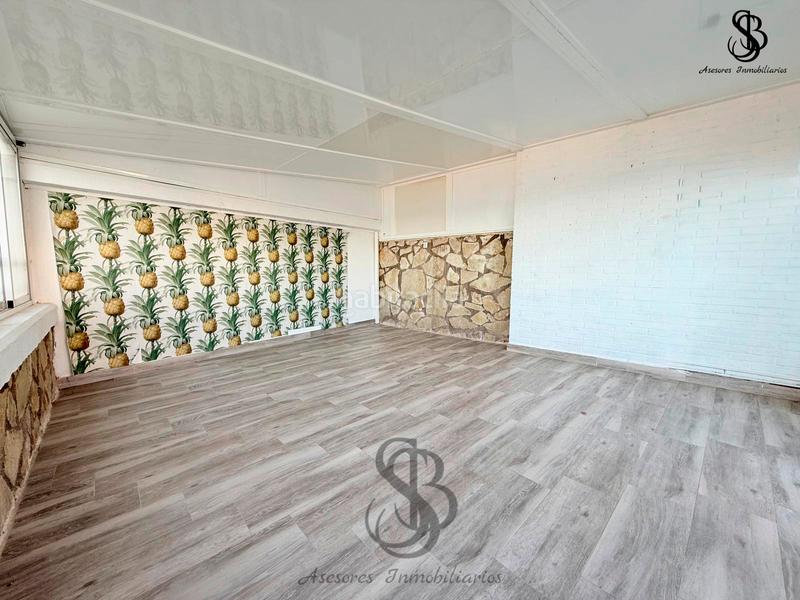 Foto ad672a7d-3ea0-42ab-b8f1-4ed183c827f4. Flat with heating pool in Playa Muchavista Campello (el)