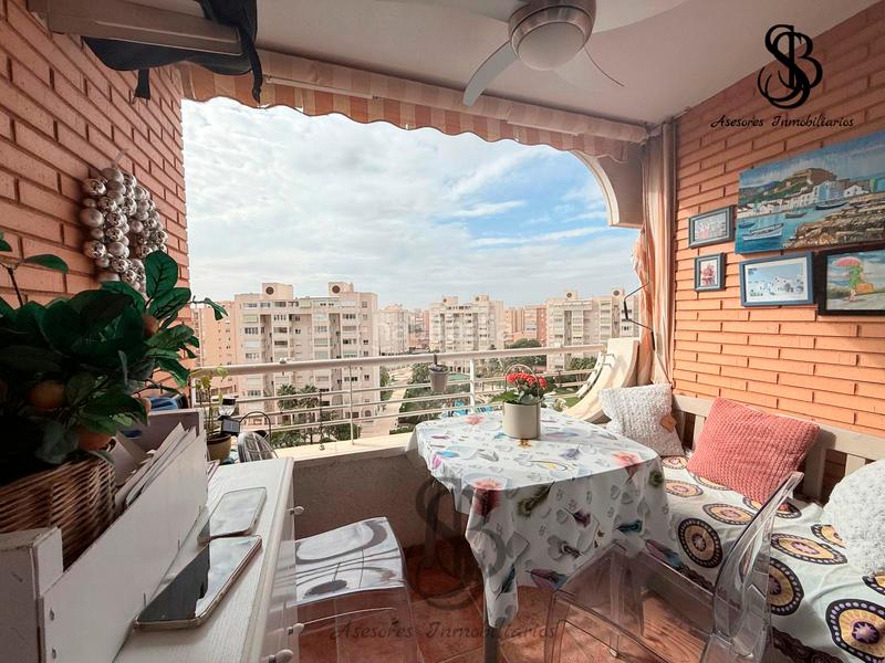 Foto ddc0d0d9-aa42-4054-9b76-04c9446d3375. Appartamento con parcheggio piscina in Playa de San Juan Alicante