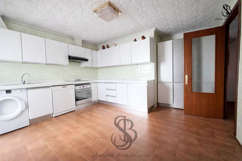 Foto 9df00504-df3a-4d51-b518-b80c8d8c5f29. Pis amb calefacció aparcament a Barrio del Centro Alicante