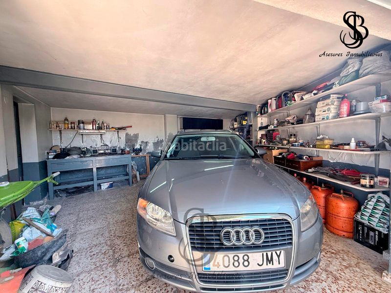 Foto 2819bc29-ed86-45bd-8862-5d709ac4279e. Xalet amb xemeneia calefacció aparcament piscina a Busot