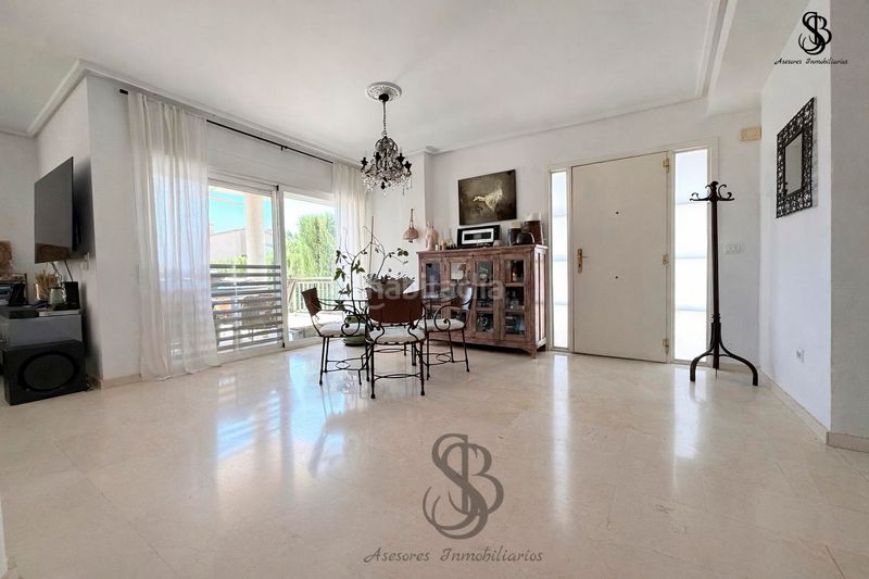 Foto a1974252-f004-4d3c-9f25-3bcc28b47b5f. Casa pareada en Almajada-Ravel Mutxamel