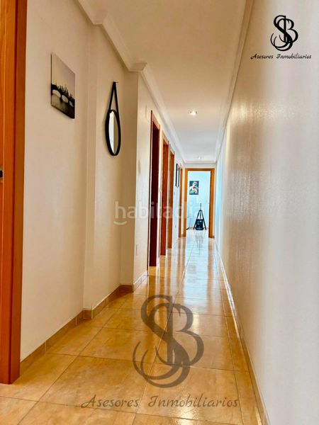 Foto 45d83eb4-06d5-4c3b-b64e-5307f3b6b851. Àtic amb calefacció aparcament piscina a Campello Playa Campello (el)