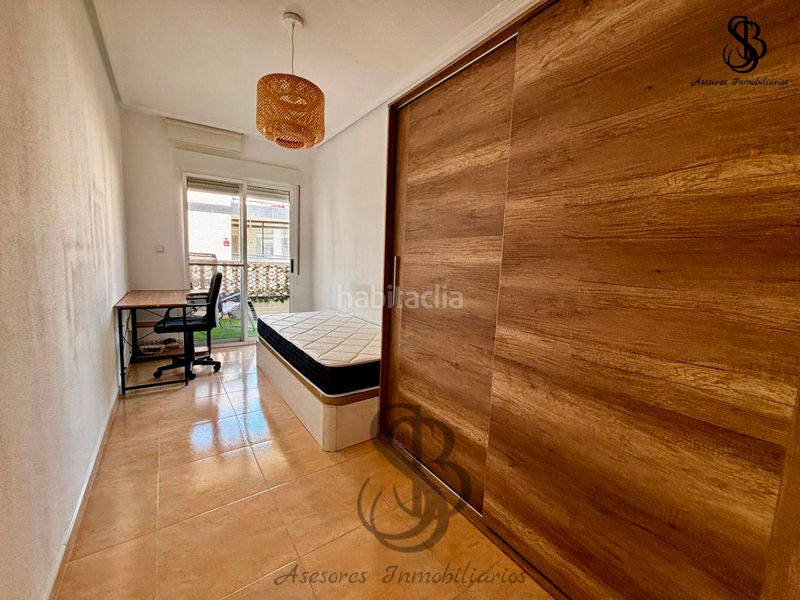 Foto 57176039-2602-468a-9404-86c1db1c77c0. Àtic amb calefacció aparcament piscina a Campello Playa Campello (el)