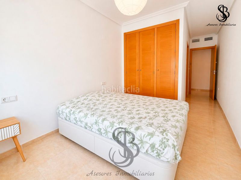 Foto 6bd1ef90-7991-4731-af26-91dc90f99118. Àtic amb calefacció aparcament piscina a Campello Playa Campello (el)