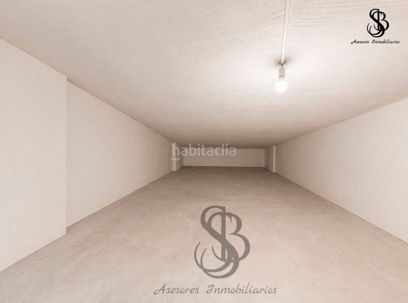 Foto 8426ee3d-04d4-4e8c-ab5c-4de3a17e8640. Àtic amb calefacció aparcament piscina a Campello Playa Campello (el)