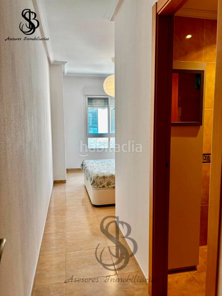 Foto c50e1252-4665-4f00-97ae-470737204342. Àtic amb calefacció aparcament piscina a Campello Playa Campello (el)