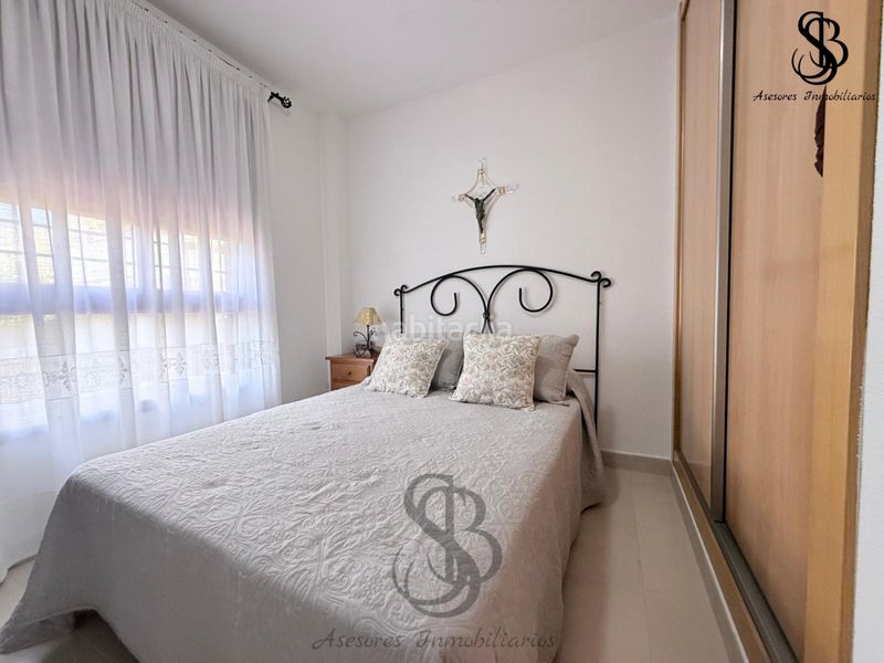 Foto 08dc5f95-c3fe-41cf-a7d7-6482365e6c30. Xalet amb xemeneia calefacció aparcament piscina a Alicante