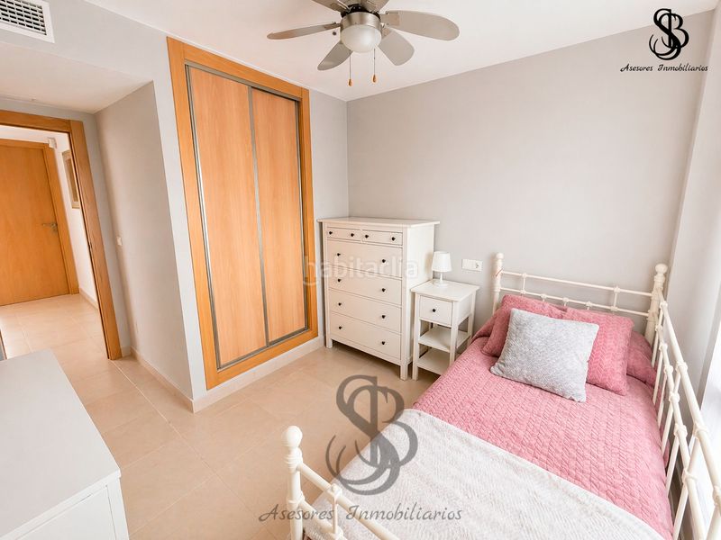 Foto 32a8df26-adab-459e-b72f-5dabb9404f39. Xalet amb xemeneia calefacció aparcament piscina a Alicante