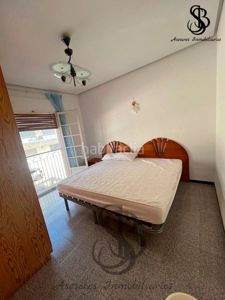 Foto 97a35378-e5d4-4b09-8dd9-e20038f7335c. Casa aparellada amb xemeneia calefacció a Calas Santiago Bernabeu Santa Pola