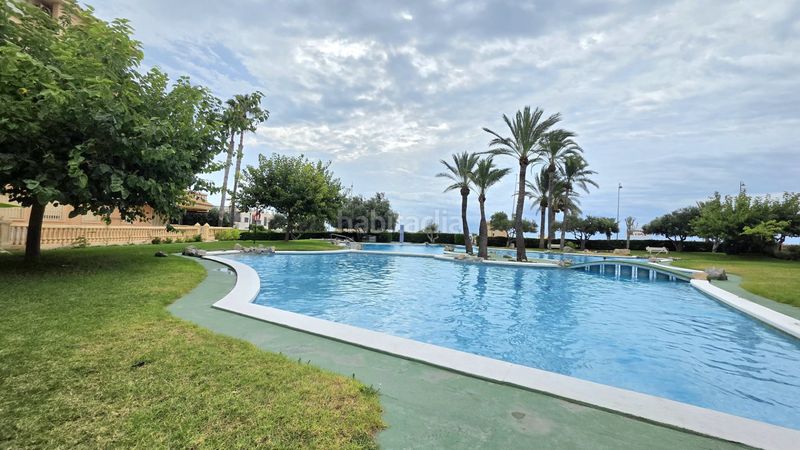 Foto b844e8af-27da-4506-9617-dc73600c7f4e. Pis amb calefacció aparcament piscina a Campello Playa Campello (el)