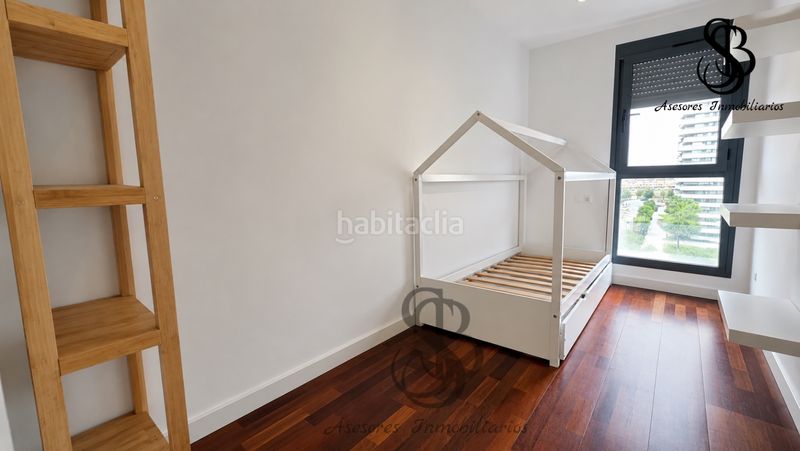 Foto 1ea673b3-1b54-4ba9-9a64-f61ee5a373a4. Piso en PAU 5 Alicante
