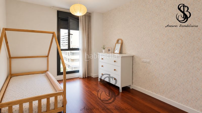 Foto b0af4418-f56d-486d-8e18-75b89db2873c. Piso en PAU 5 Alicante