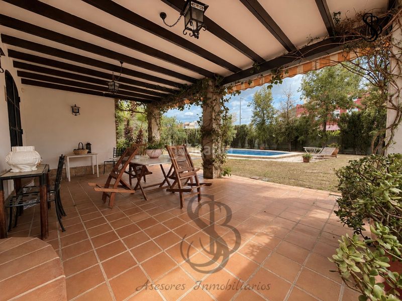 Foto c8f2ff06-f96d-425a-9432-8339cd8ab5a7. Chalet en Villafranqueza Alicante