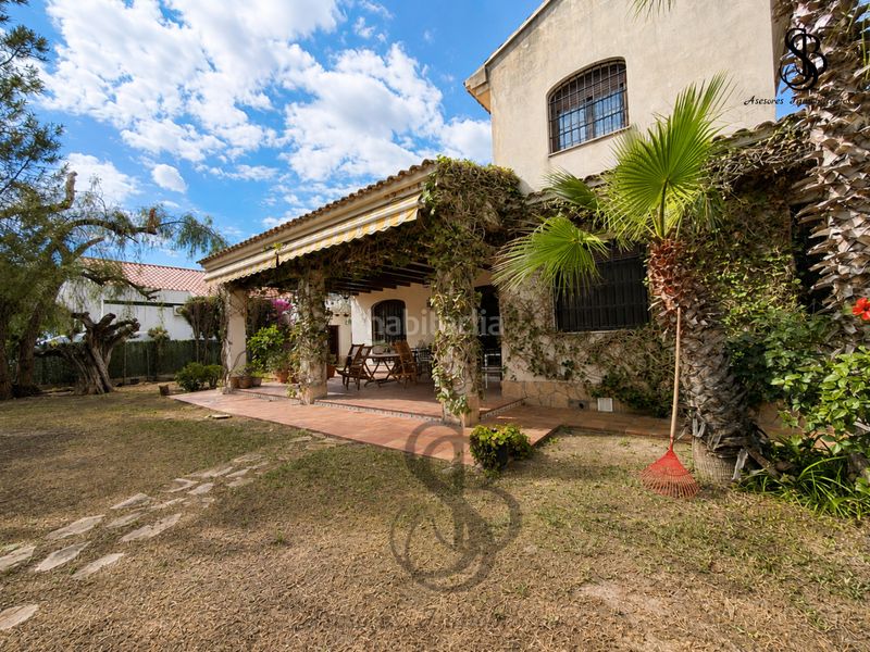 Foto d8434675-cf0b-477a-91f9-30d53382a576. Chalet en Villafranqueza Alicante