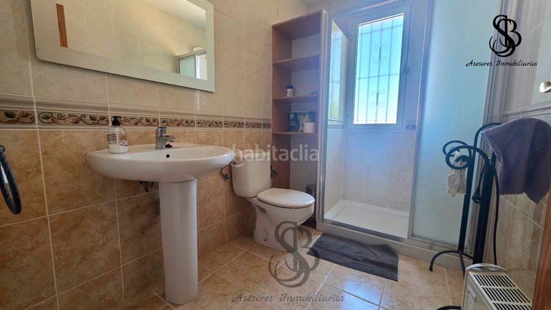 Foto 7ab83ea2-dfc9-4a0d-b8e5-1379313ed597. Xalet amb xemeneia calefacció aparcament piscina a Busot