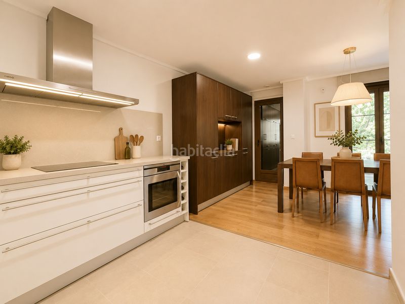 Foto 5eb1ae2a-e389-4a6c-a374-1787a6025b79. Casa aparellada amb calefacció aparcament piscina a Mutxamel