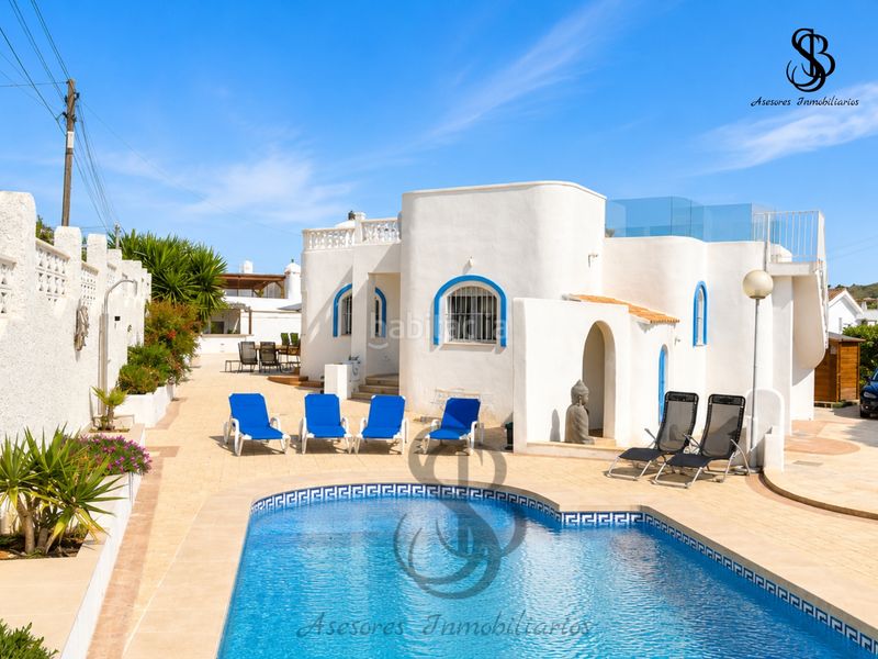 Foto 42a8d7ef-5877-40f0-9a2b-b9635da5de5f. Xalet amb xemeneia calefacció aparcament piscina a Busot