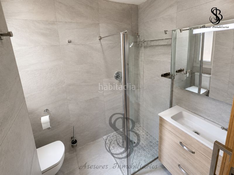 Foto 0dc227a5-efc7-4169-8fef-a5f4227cc7d6. Piso en Campoamor Alicante