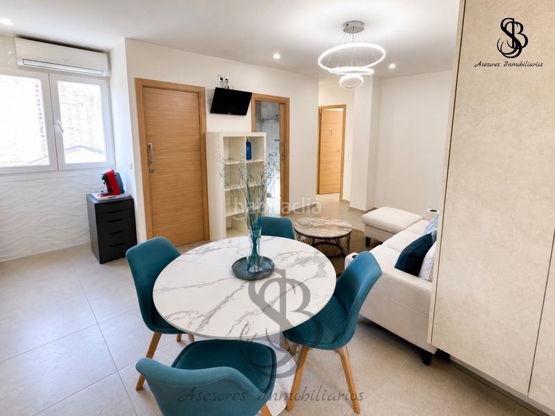 Foto 64686b07-b228-4ccd-8791-7978b551fefe. Piso en Campoamor Alicante