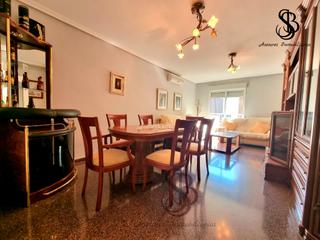 Flat  Avinguda ancha de castelar. Piso tambien en alquiler solo para estudiantes