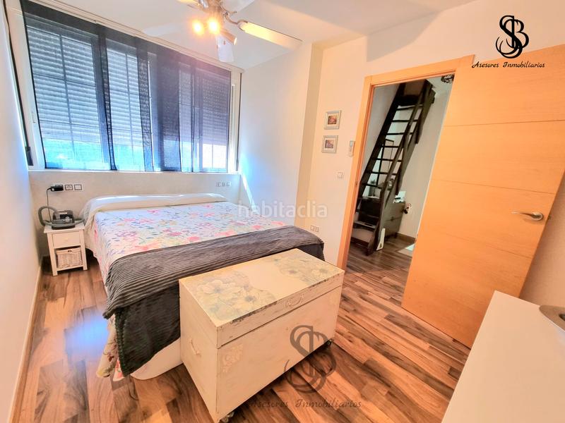 Foto 2641218f-5b44-4b5a-8013-5a9e9ec85654. Casa adossada amb xemeneia calefacció aparcament piscina a San Juan de Alicante