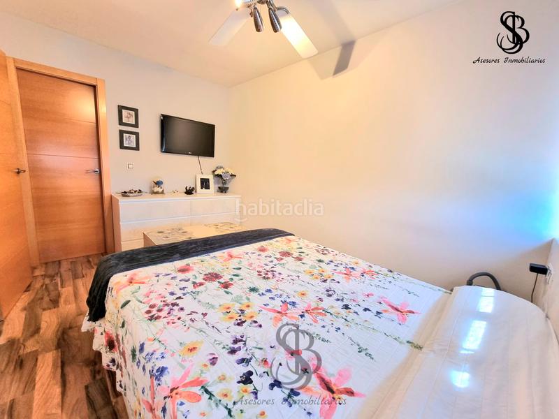 Foto 658d3b65-2a87-4573-b6bd-f449add99a09. Casa adossada amb xemeneia calefacció aparcament piscina a San Juan de Alicante