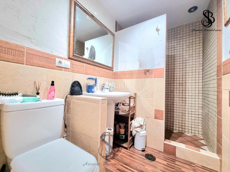 Foto 9913db7e-1444-4cfc-92c0-21df6618f825. Casa adossada amb xemeneia calefacció aparcament piscina a San Juan de Alicante