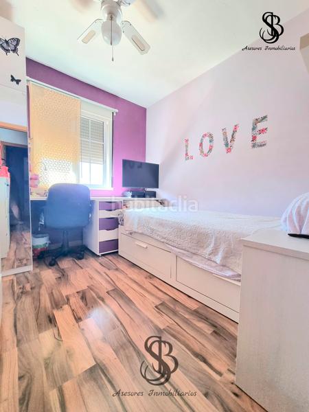 Foto f639c08c-bc2a-4e6c-876a-063814940bc7. Casa adossada amb xemeneia calefacció aparcament piscina a San Juan de Alicante