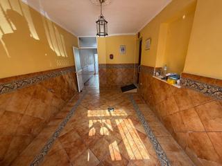 Casa  Calle moreras. Oportunidad en fuente palmera! casa adosada con amplios espacios