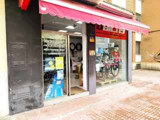 Local Comercial a Ciudad Jardín - Zoco. Oportunidad única en la zona zoco. como inversión o para crear s