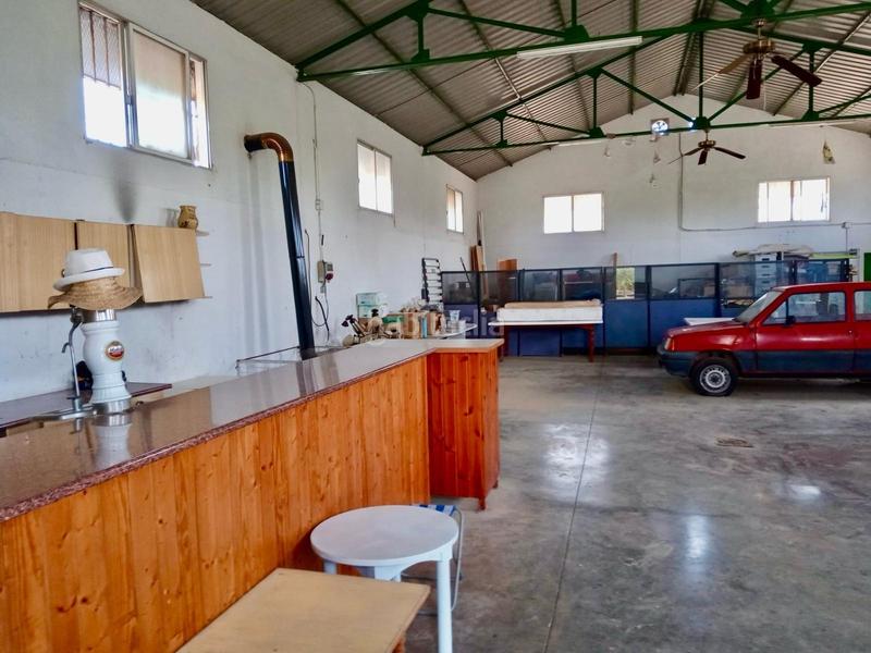 Foto 30a8801a-d107-4c36-b0c7-5fe237d53ef3. Xalet amb calefacció aparcament piscina a Carlota (La)