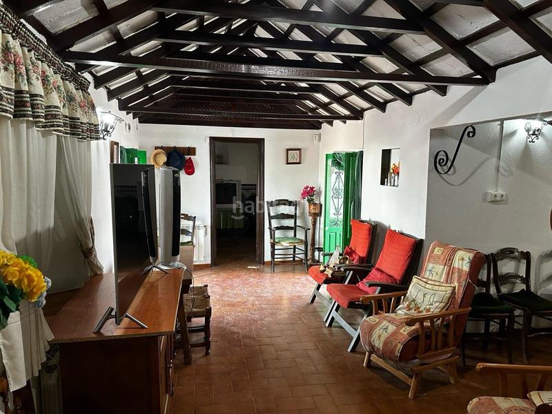 Foto 30e6011d-1f89-4ce4-8a61-5c3d85ffd336. Xalet amb calefacció aparcament piscina a Carlota (La)