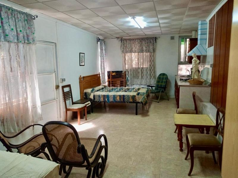 Foto 3c19213f-3ac8-4f56-b1bd-009a93ca788c. Xalet amb calefacció aparcament piscina a Carlota (La)