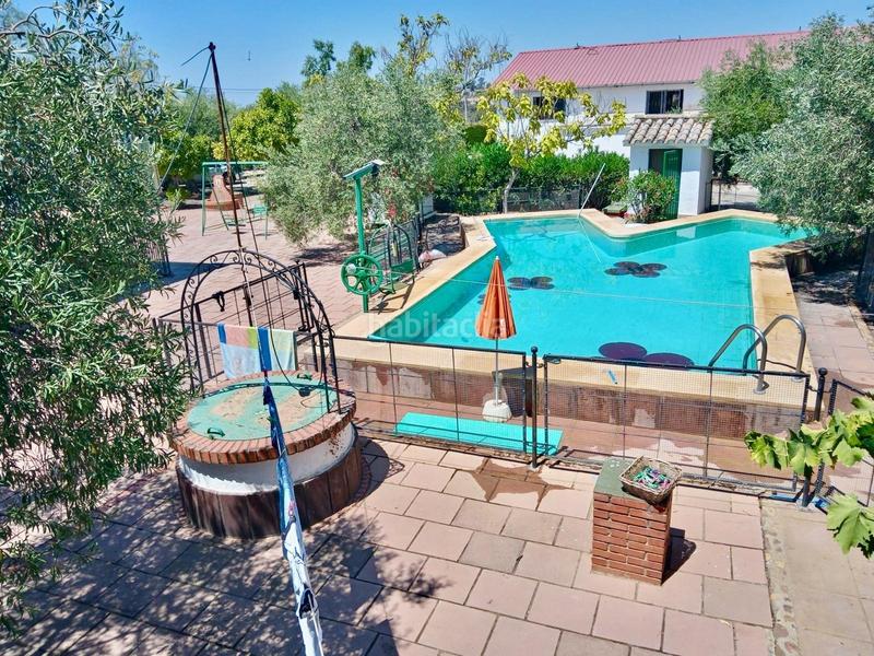 Foto 67931c3e-b4b0-48c2-8d18-b9e14ea9e6f1. Xalet amb calefacció aparcament piscina a Carlota (La)