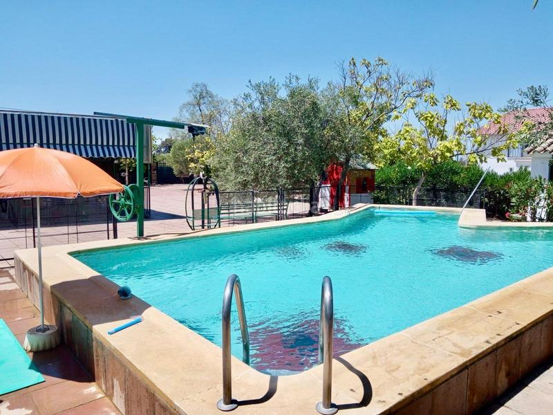 Foto d2a3b877-ca97-4d6a-8756-8c49b5c35ae6. Xalet amb calefacció aparcament piscina a Carlota (La)