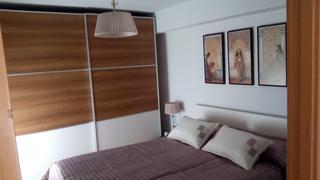 Pis a Huerta de la Reina - Trassierra. Estupendo piso reformado junto a carretera de trassierra, listo