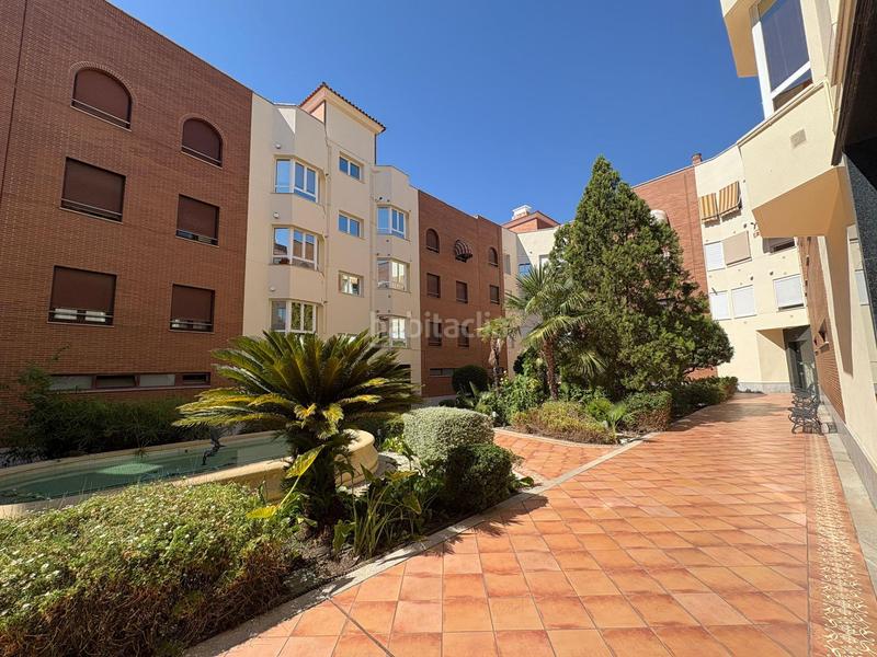 Foto 012e9736-37d5-4ee5-aea7-195d2a453122. Appartamento con parcheggio in Huerta de la Reina - Trassierra Córdoba