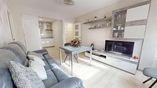 Pis  Calle del escritor hoyos de noriega. Magnifica vivienda situada en fatima, toda reformada de 3 dormit