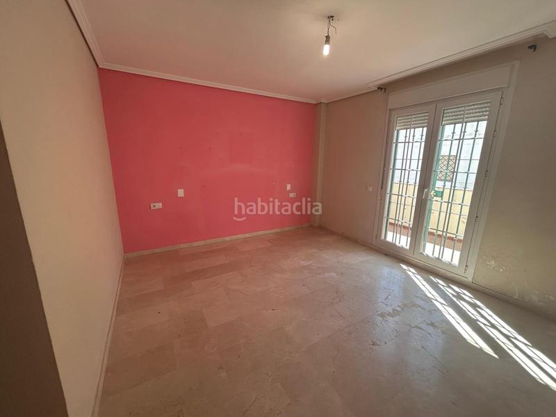 Foto 418fcdaa-af33-4bec-b692-c0cb877c3e5a. Maison avec parking piscine dans Poniente-Norte - Miralbaida - Parque Azahara Córdoba