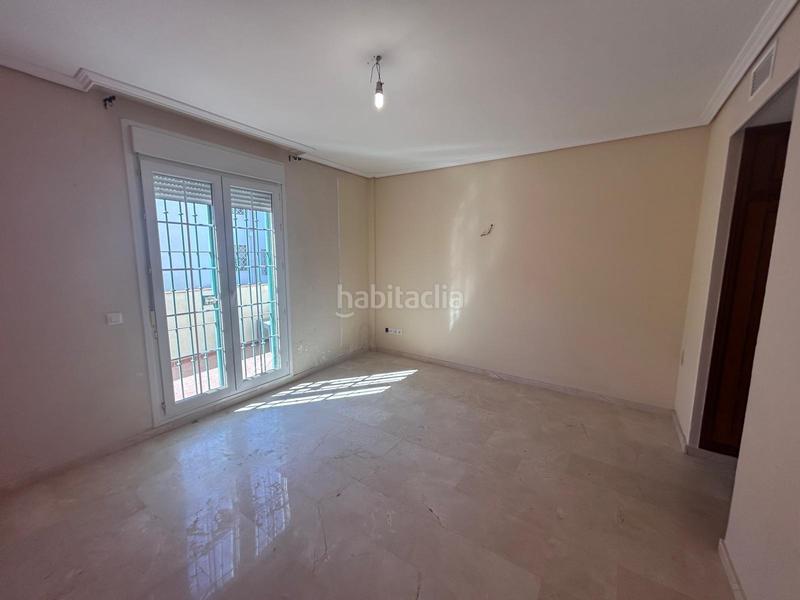 Foto aaefa2ef-2291-4d02-83b6-5de64273a0d1. Maison avec parking piscine dans Poniente-Norte - Miralbaida - Parque Azahara Córdoba