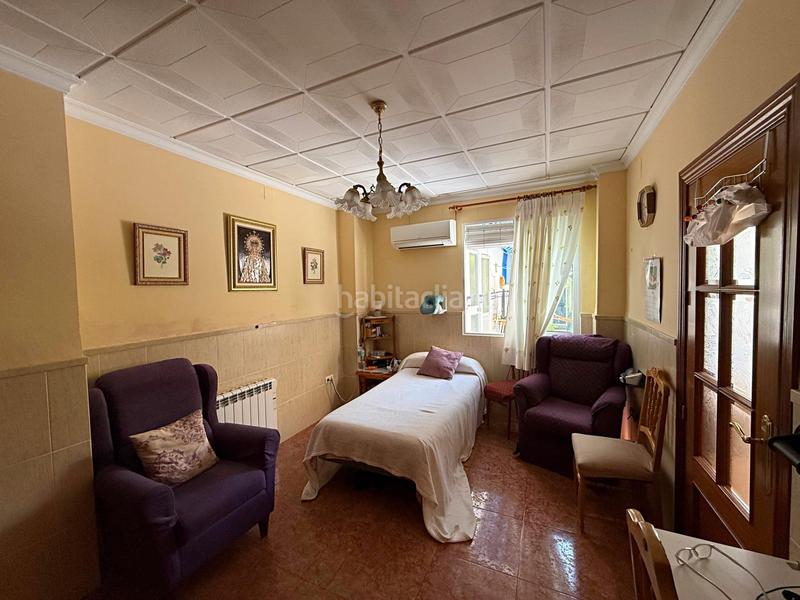 Foto d5b0bac5-1e02-4994-bc2a-4fe74ba7f14e. Maison avec chauffage dans Rute