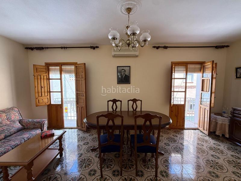 Foto eb9e1065-7bfe-4ad1-af78-48118c4ba9f2. Maison avec chauffage dans Rute